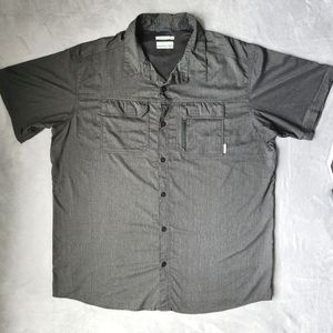 Columbia Omni Shade Lightweight Dark Gray Button Up Hiking Shirt, Men's Size XL